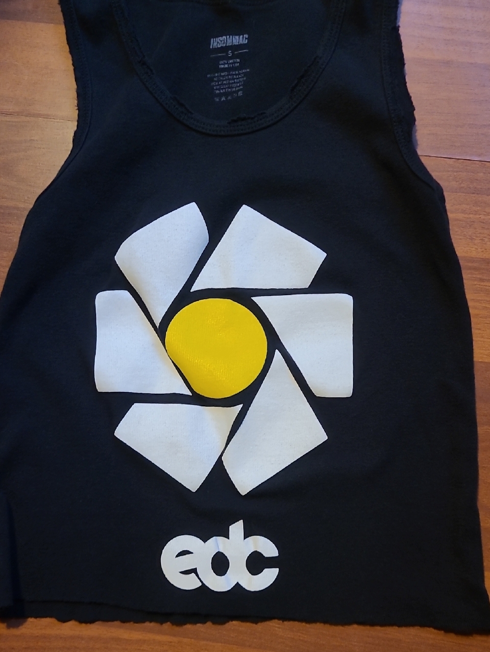 EDC Black Tank Top with White Daisy Flower